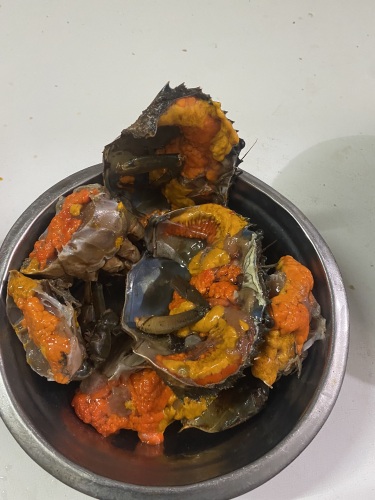钦辉蟹粥鸽鸽店