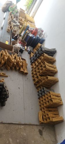 昌威机械商行(金坡广场店)
