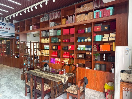 华致优选(海口万达店)