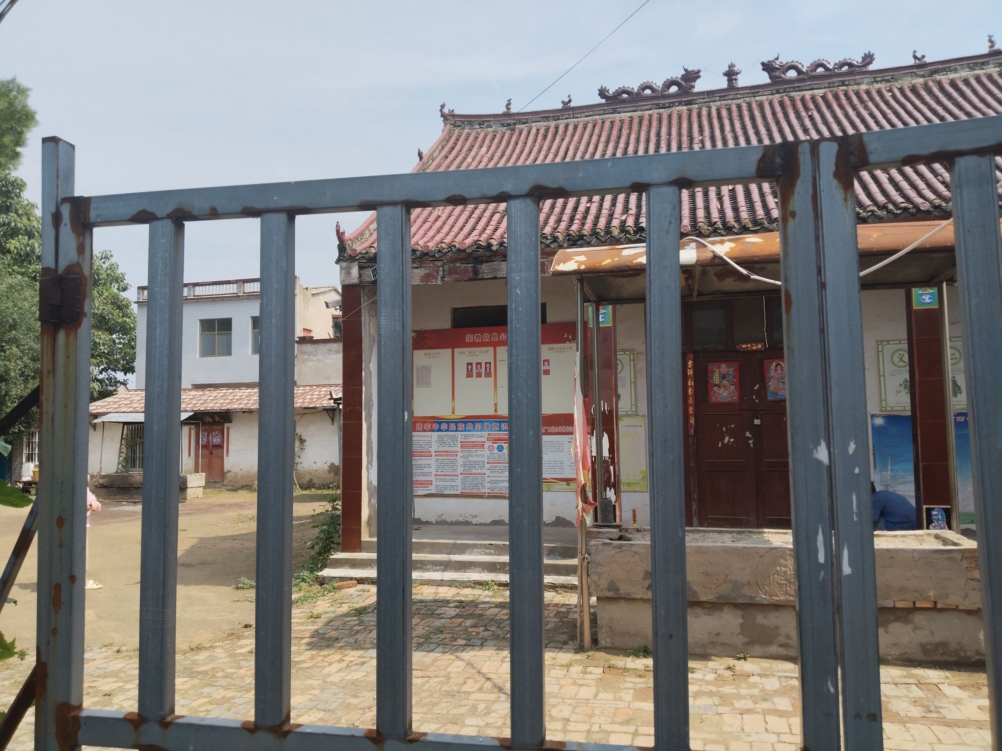 佛山寺泰山老奶庙实景照片