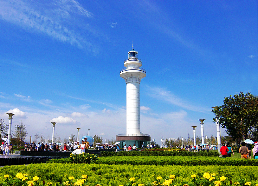 日照市灯塔广场景点图片