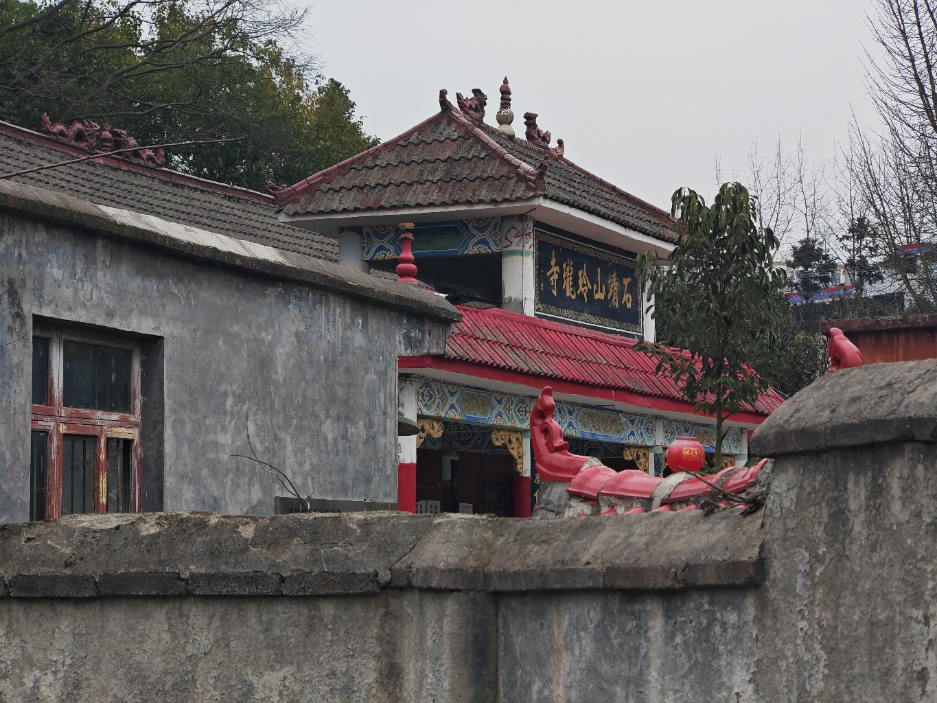 董公寺寺庙实景照片