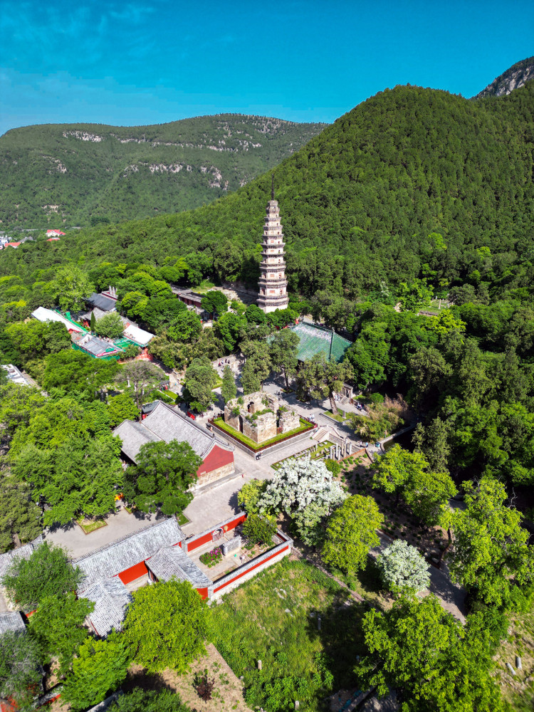 灵岩寺景区景点图片