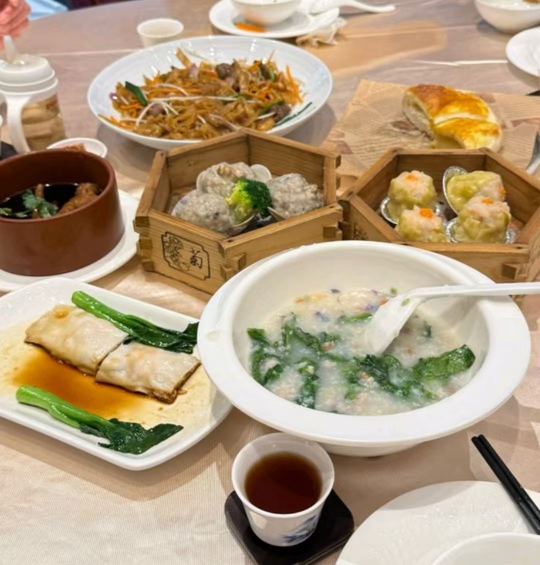 聚福宝合苑食府.