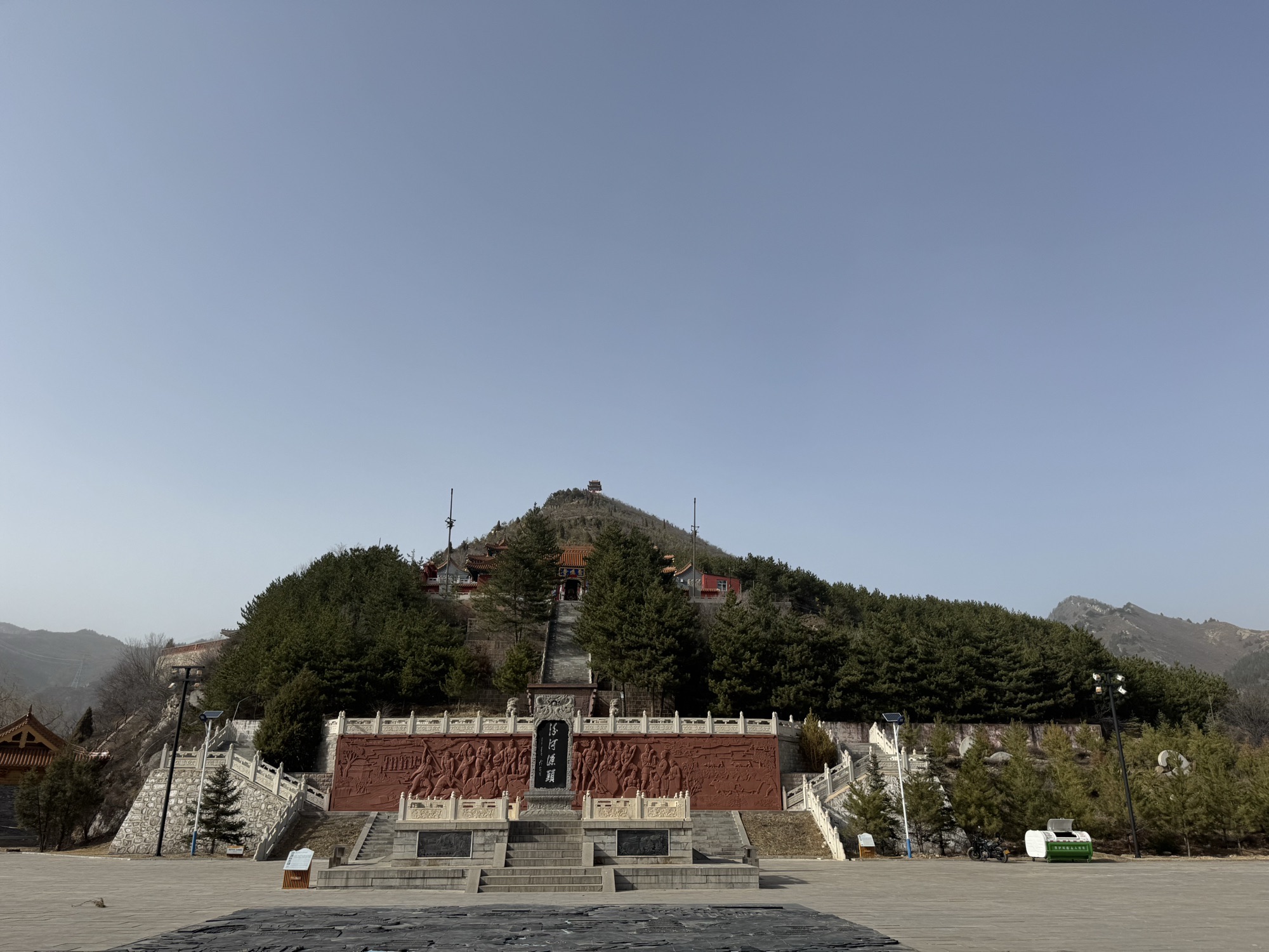 芦芽山风景区-雷鸣寺实景照片