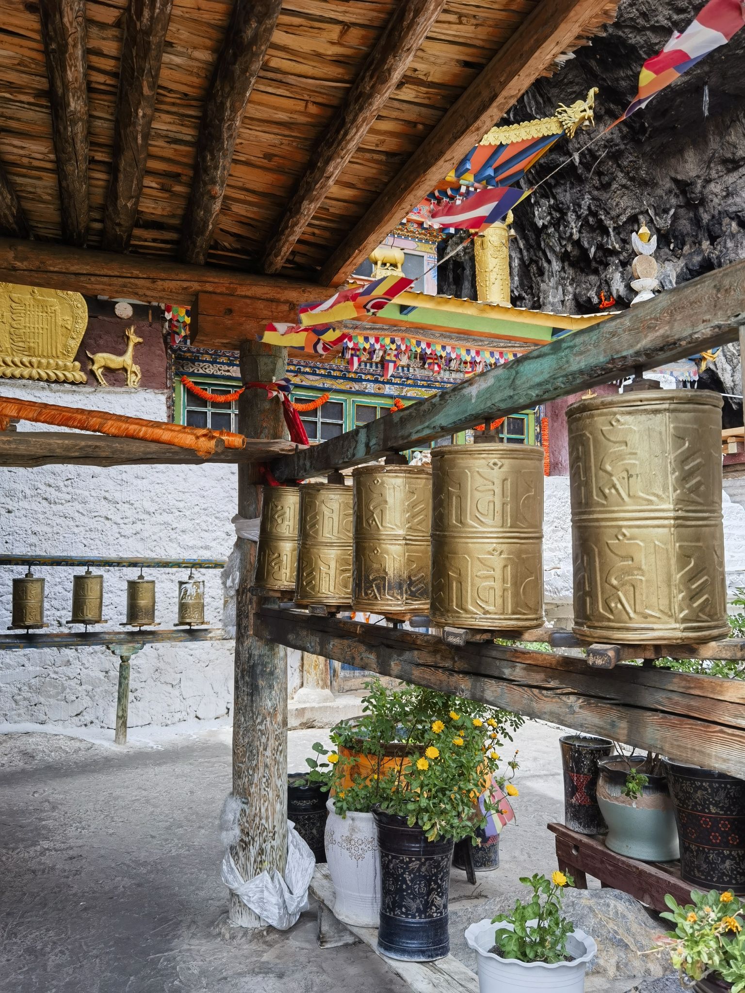 翁甲寺实景照片