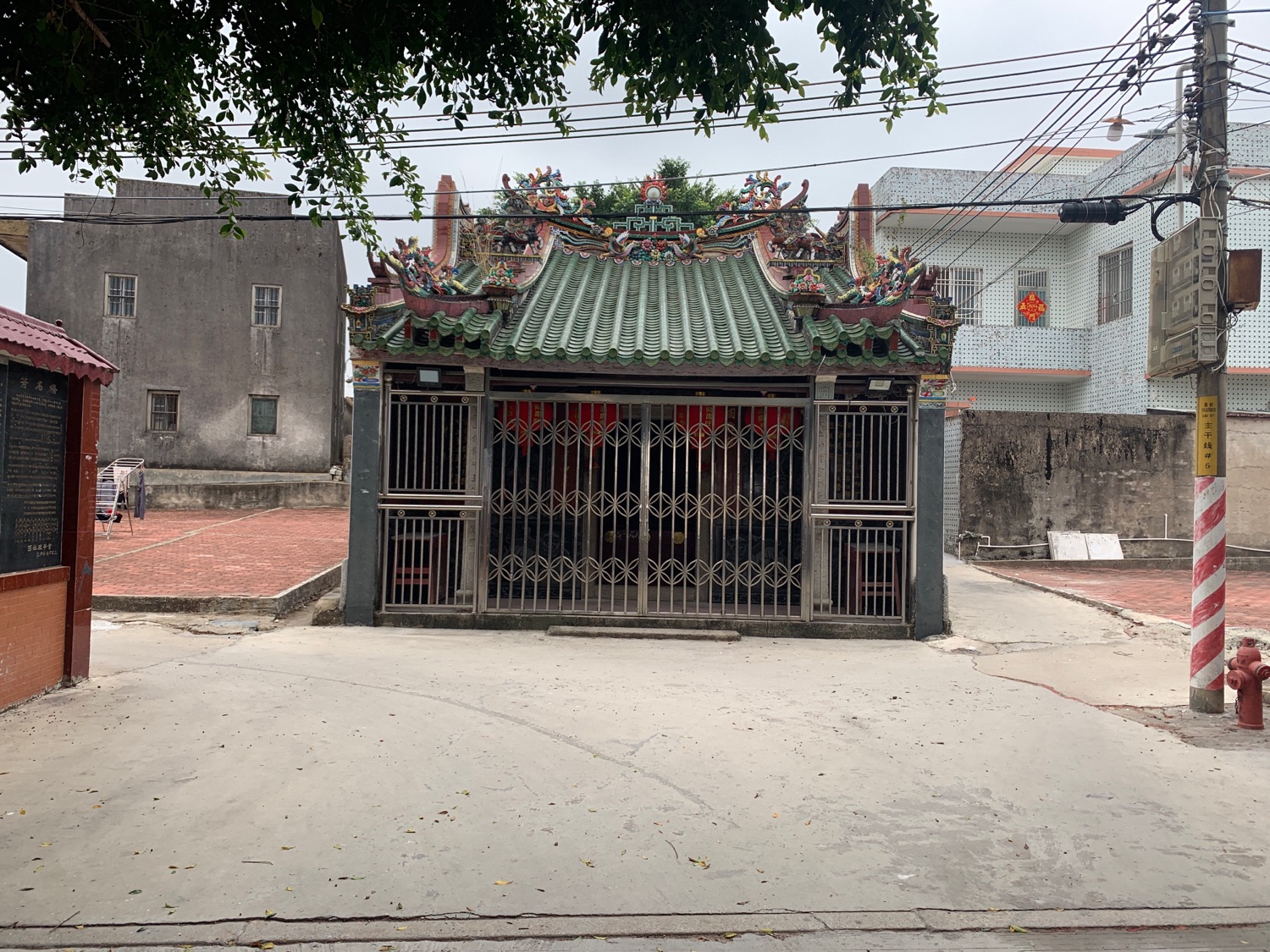 青草圩西社国王宫实景照片