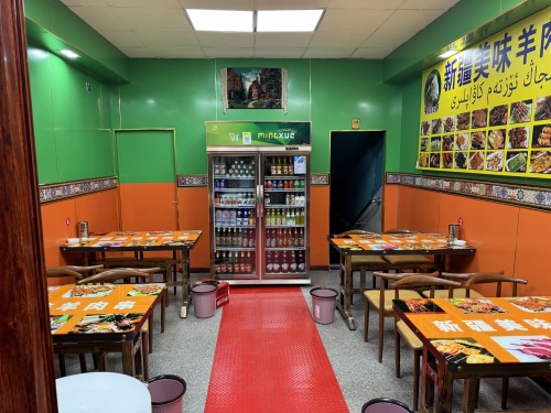 新疆美味羊肉串烧烤(中山三路店)