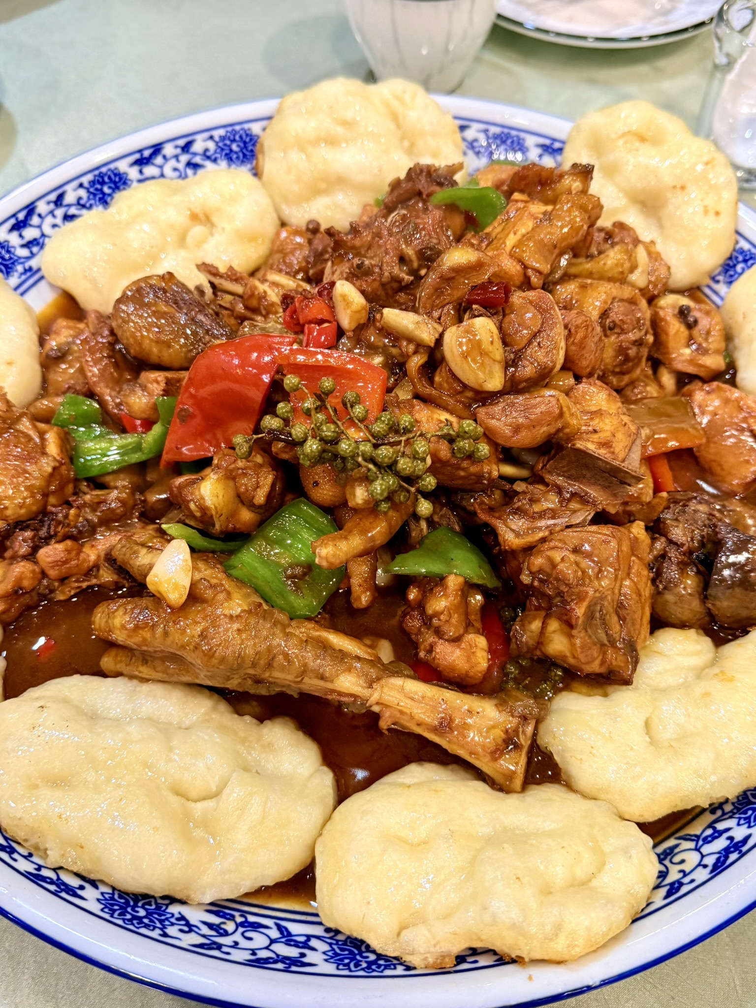新兴园土菜馆(通化街店)