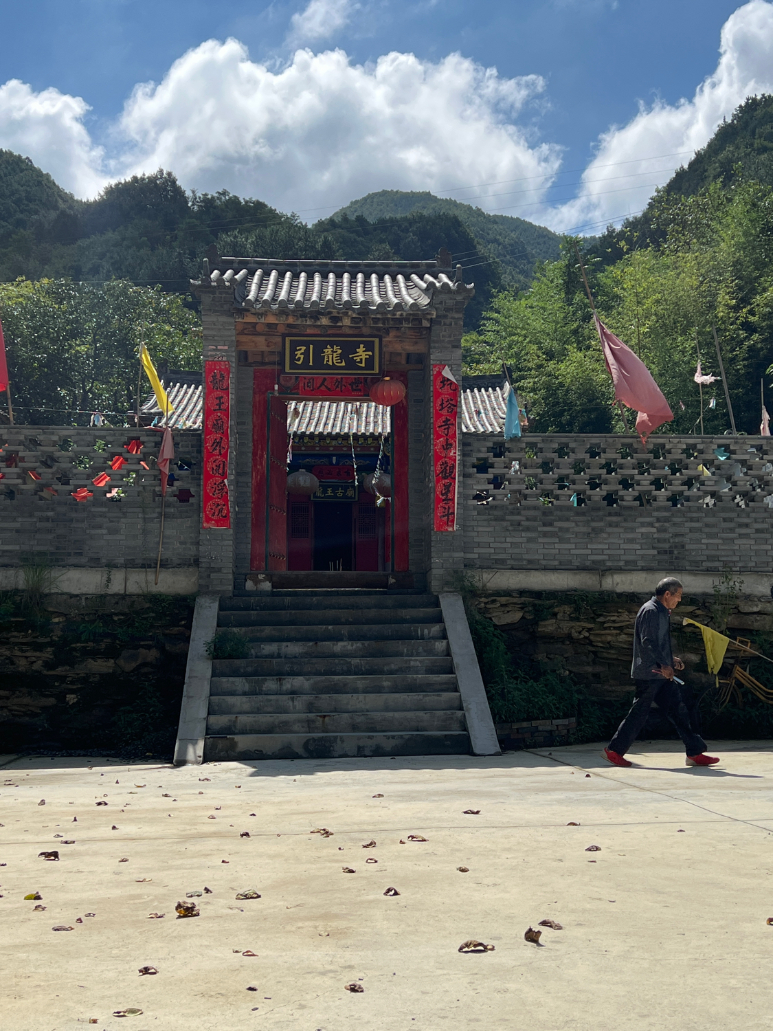 引龍寺实景照片