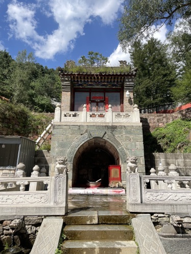 五台山风景名胜区-九龙缸