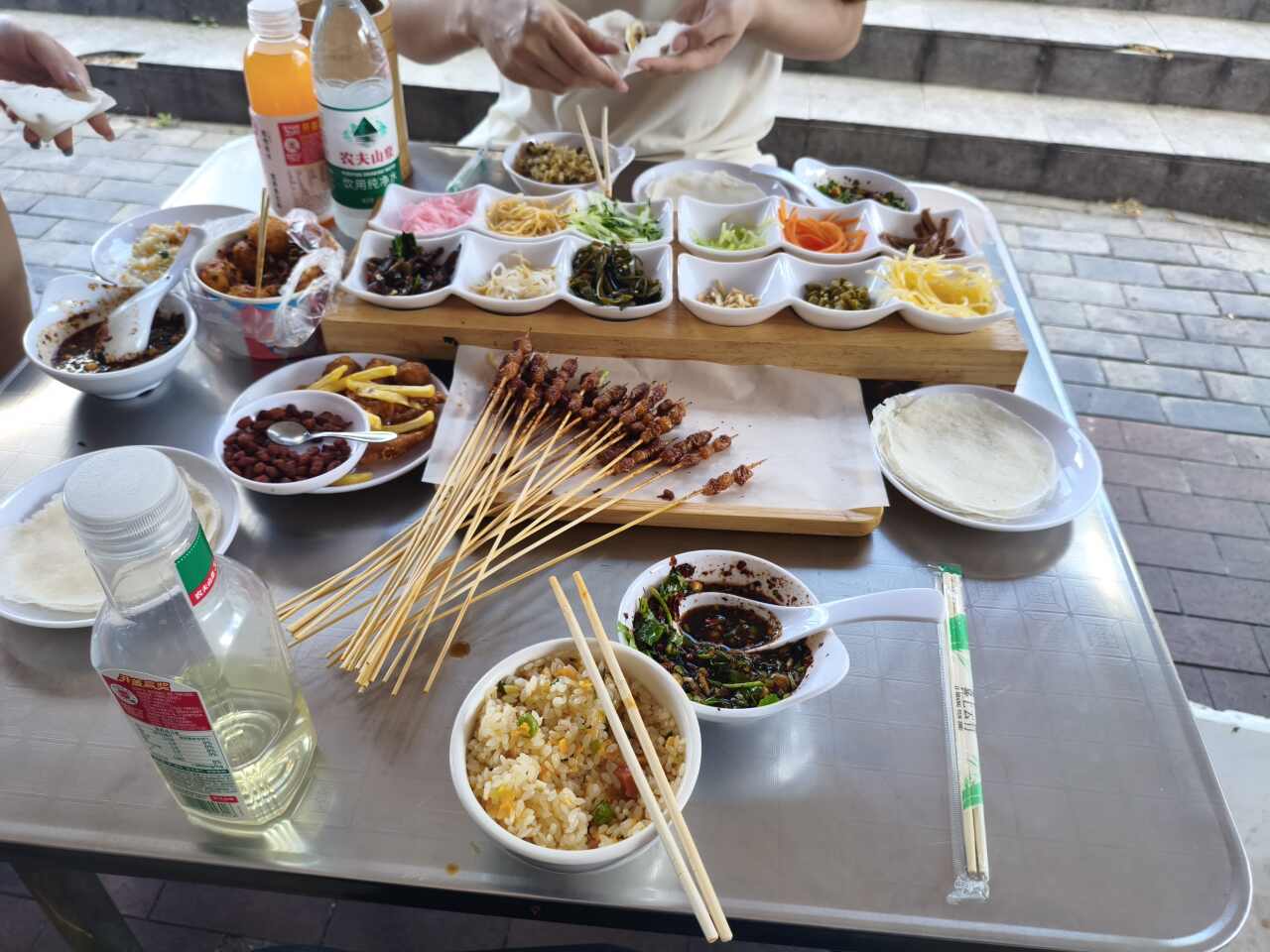广东阿彪海鲜大排档
