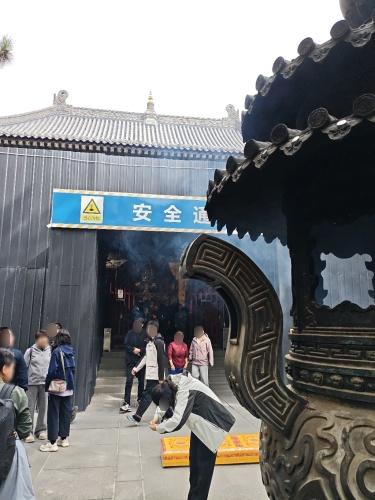 五台山风景名胜区-大雄宝殿实景照片
