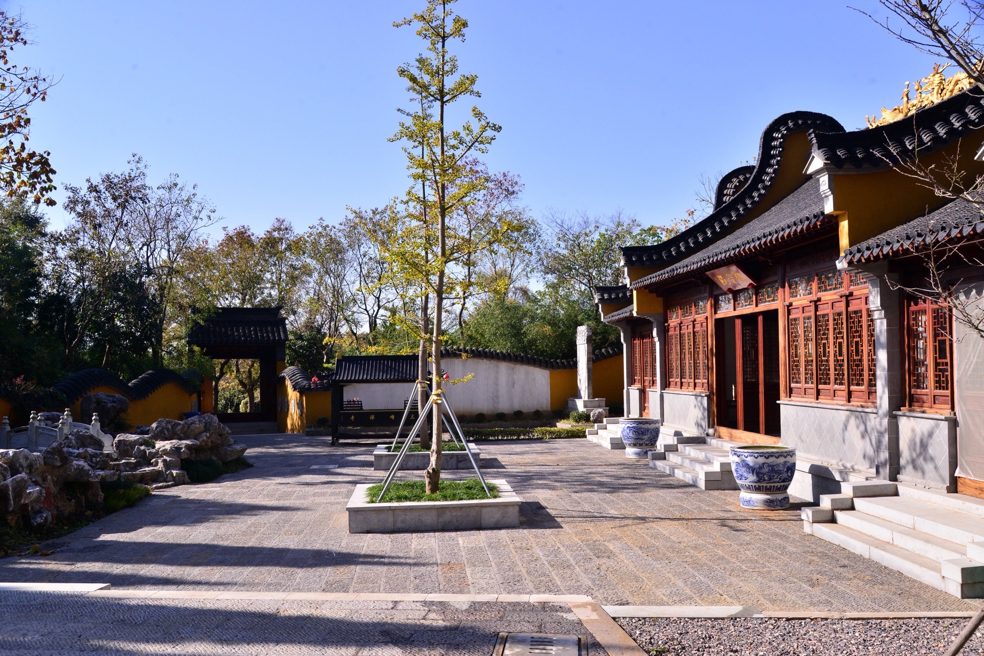 三山岛景区-三峰禅寺实景照片