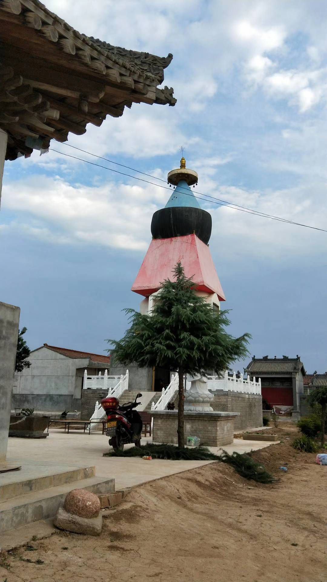 龙柏古寺实景照片