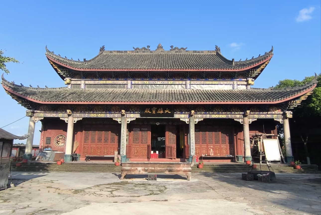 圆通禅寺实景照片