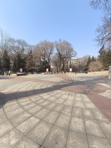 抚顺未成年人保护主题法治文化广场