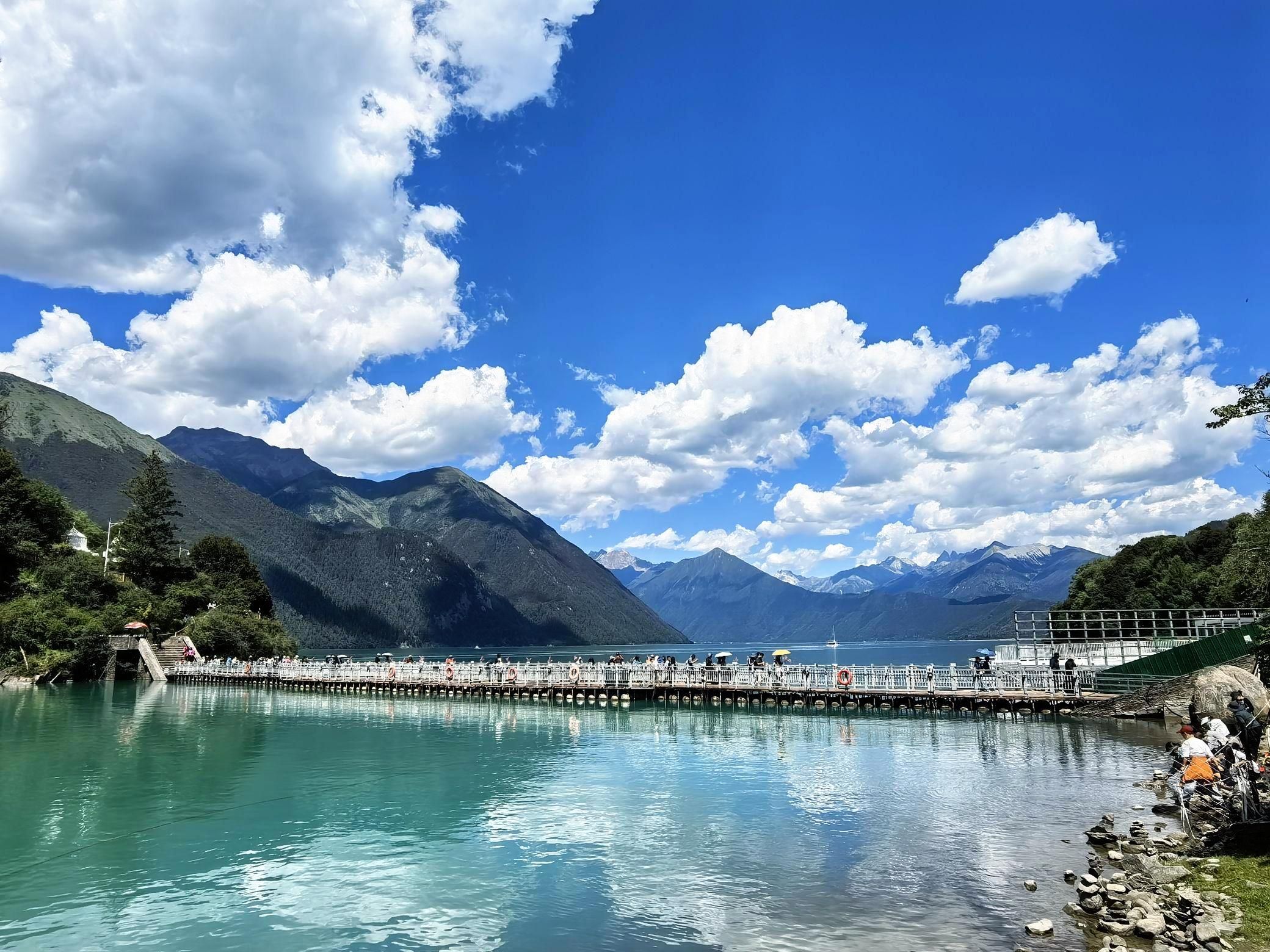 巴松措 景点照片