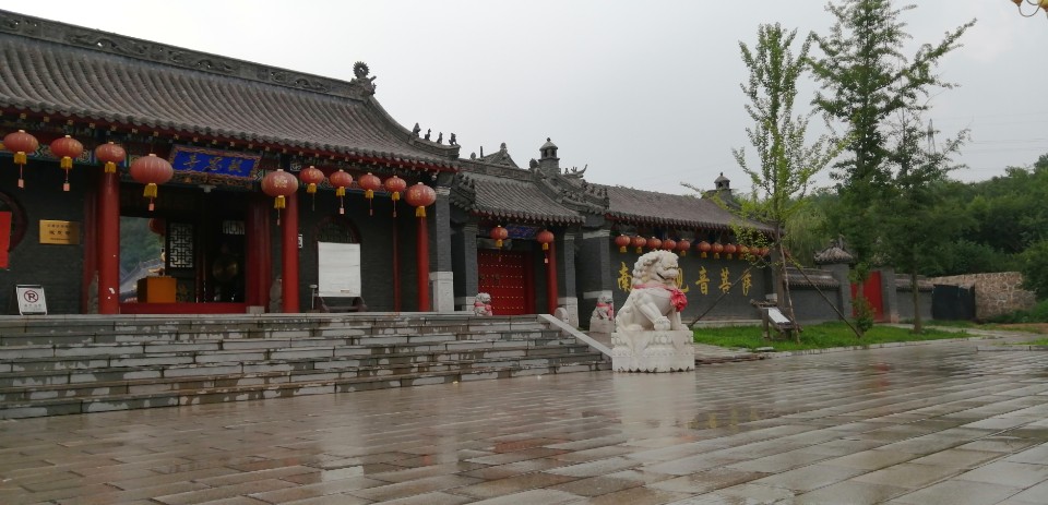 报恩寺实景照片