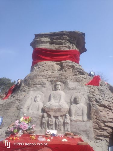 清风岭石佛(古迹)