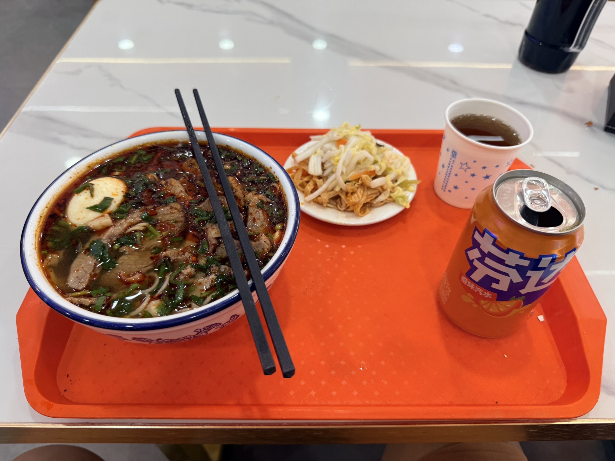 马虎成兰州牛肉面