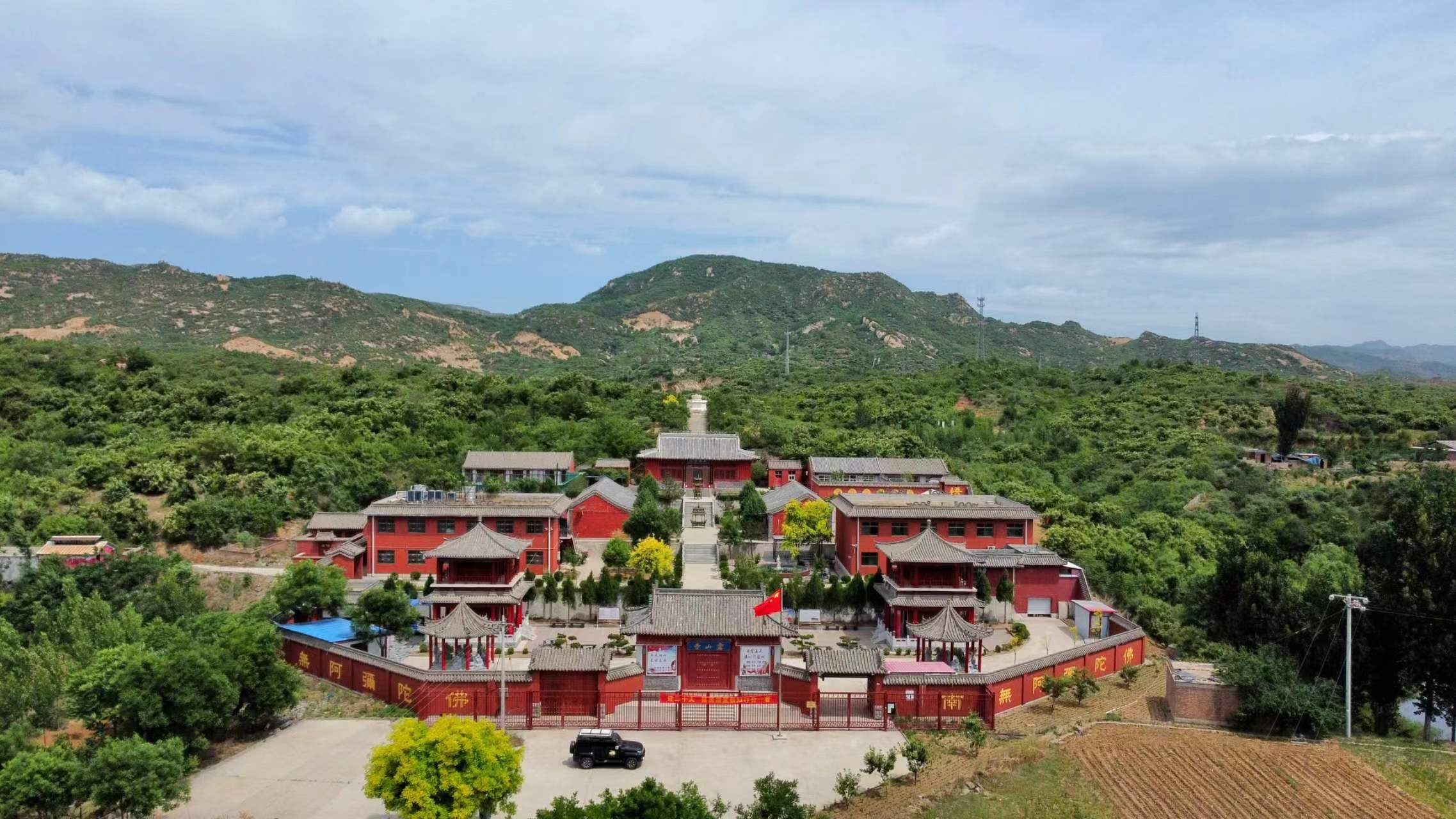 灵山寺实景照片