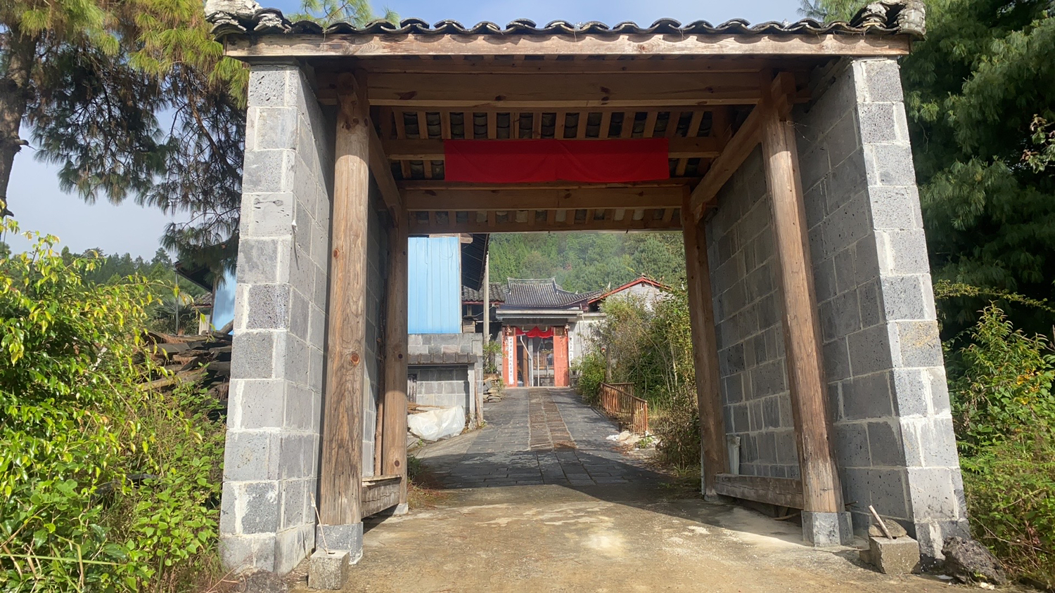 回龙宫实景照片
