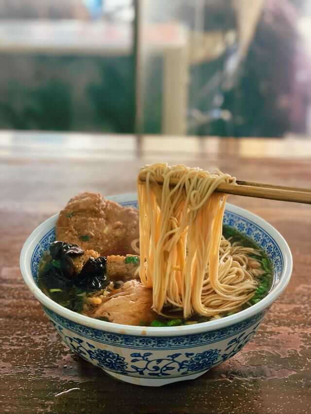 汤香源面馆