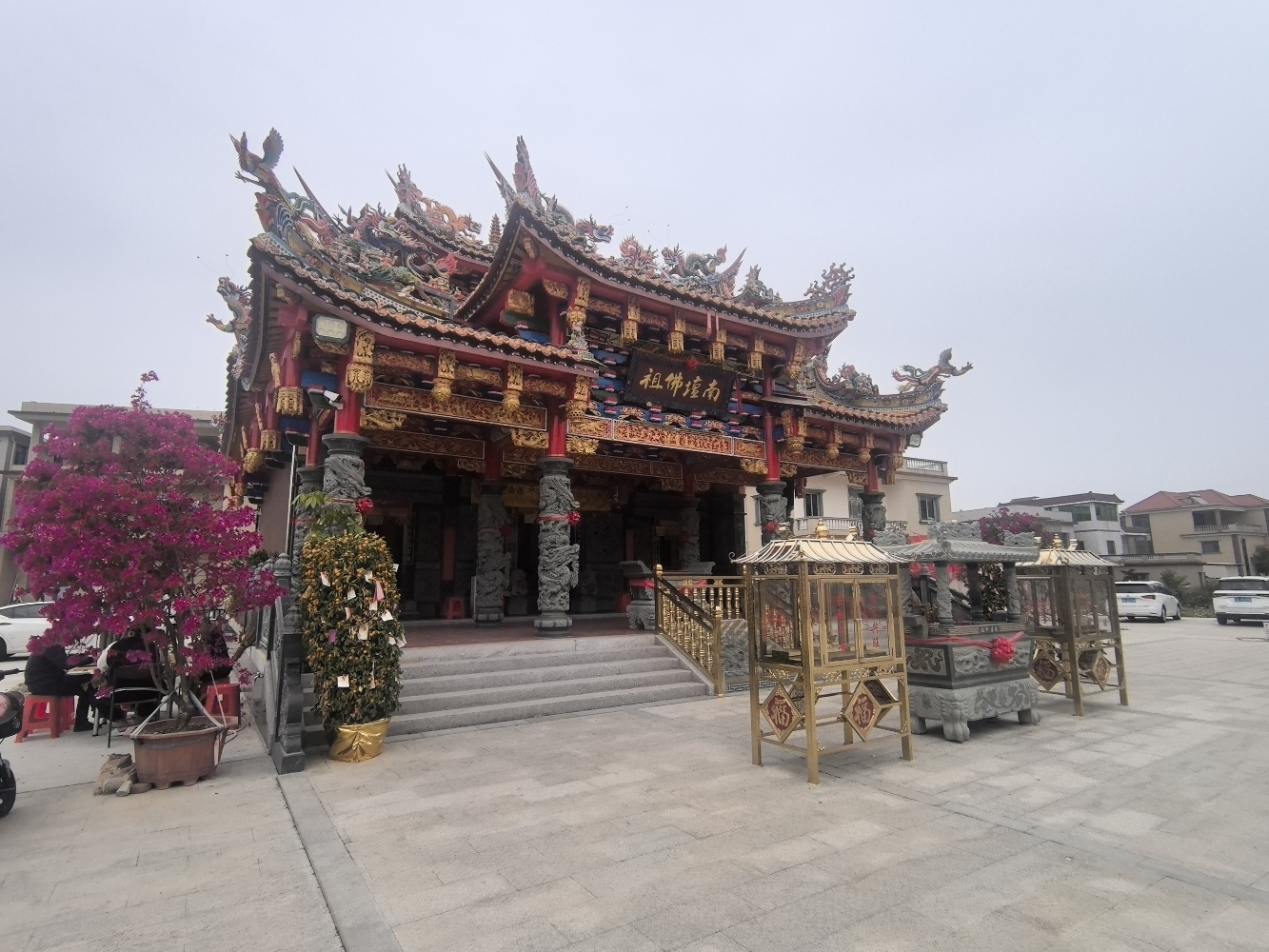 南坛佛祖实景照片