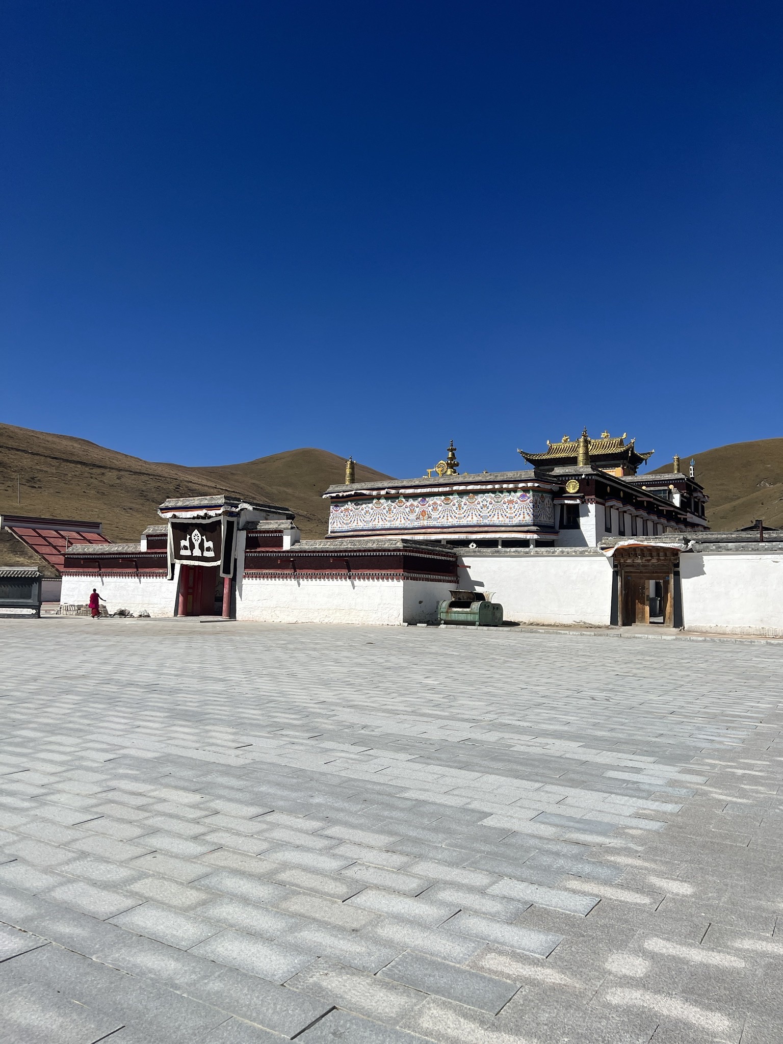 外香寺院实景照片
