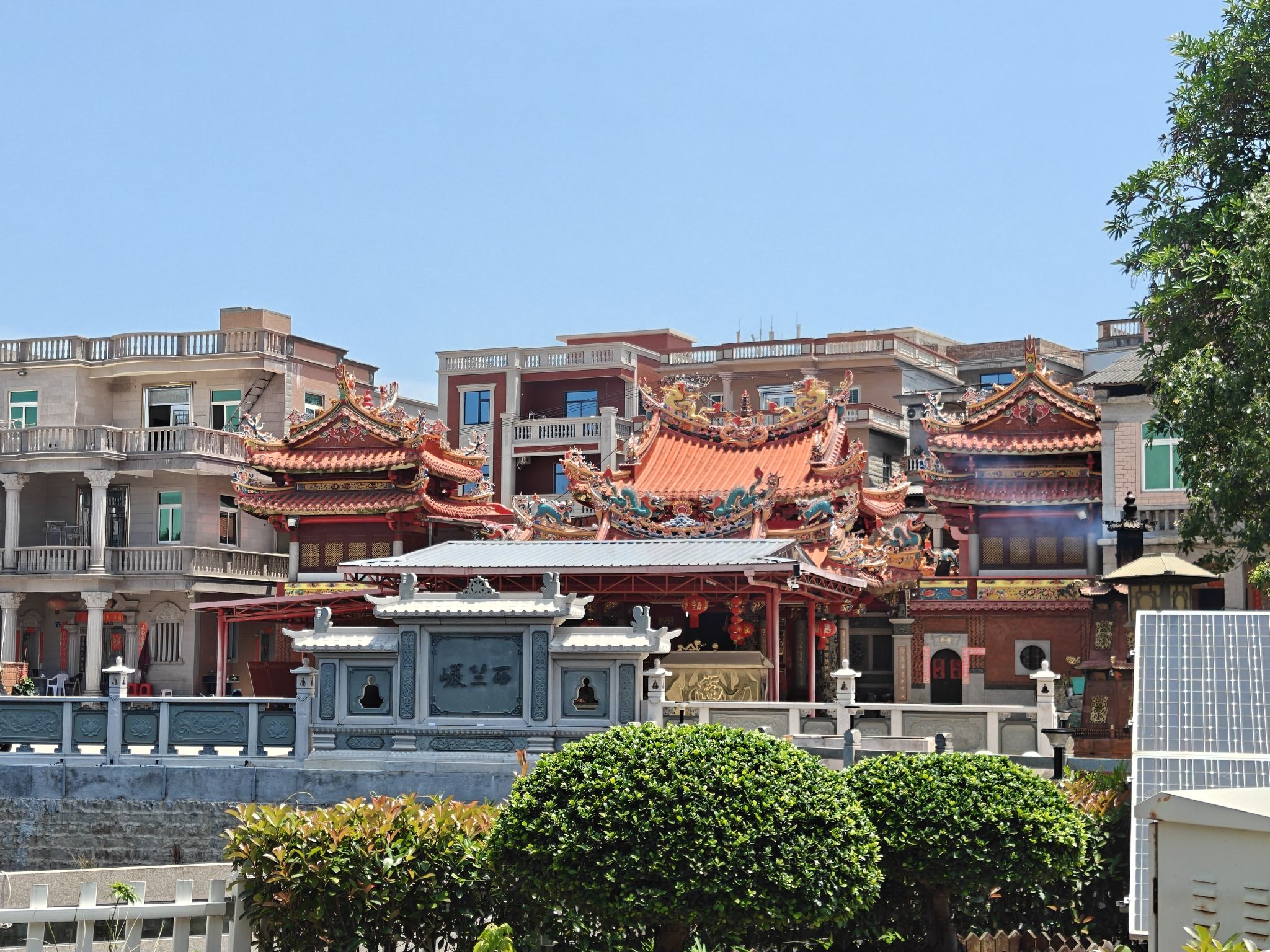 洪厝西竺岩(观音宫)实景照片