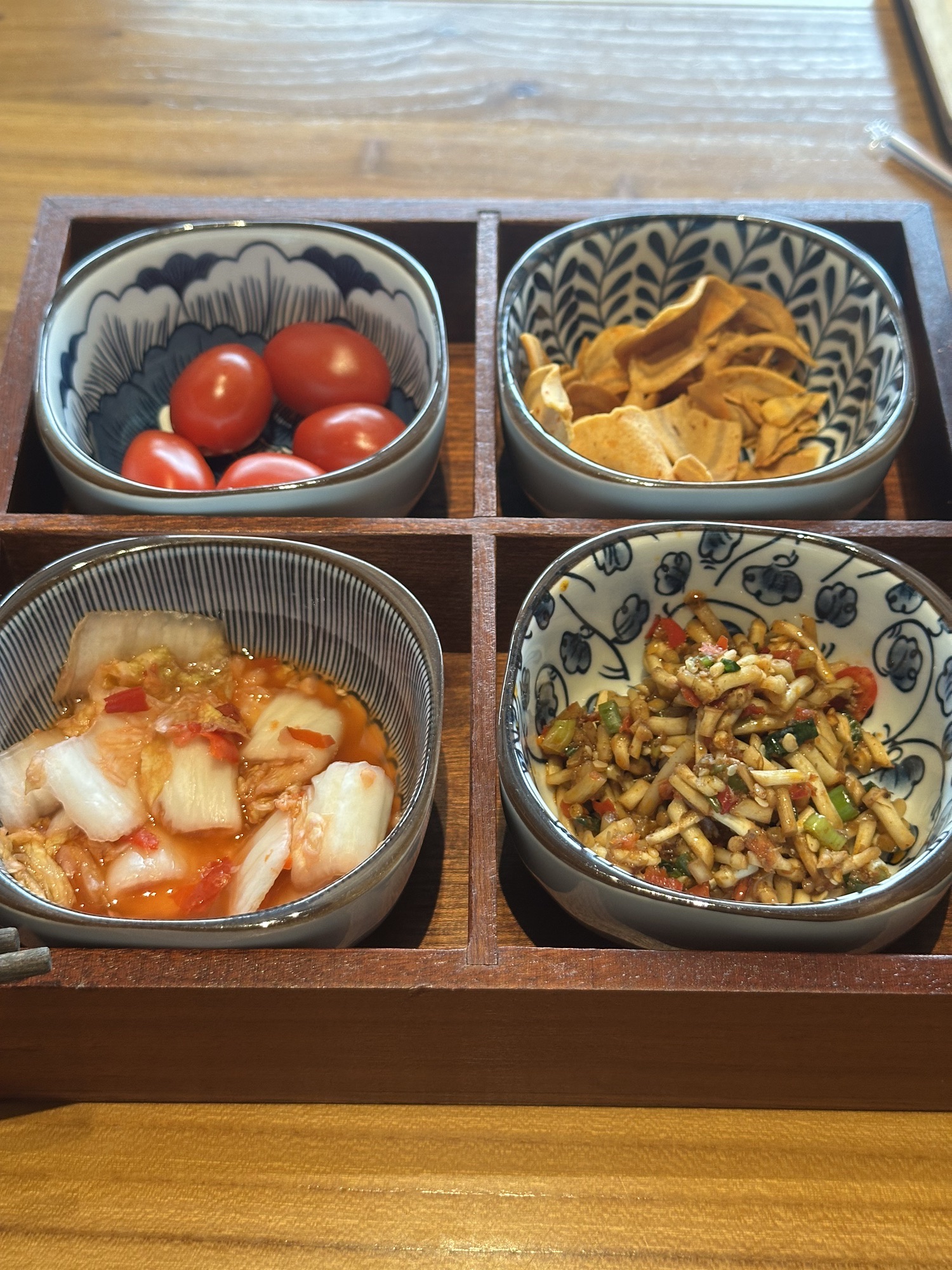 逮饭·土豆窝