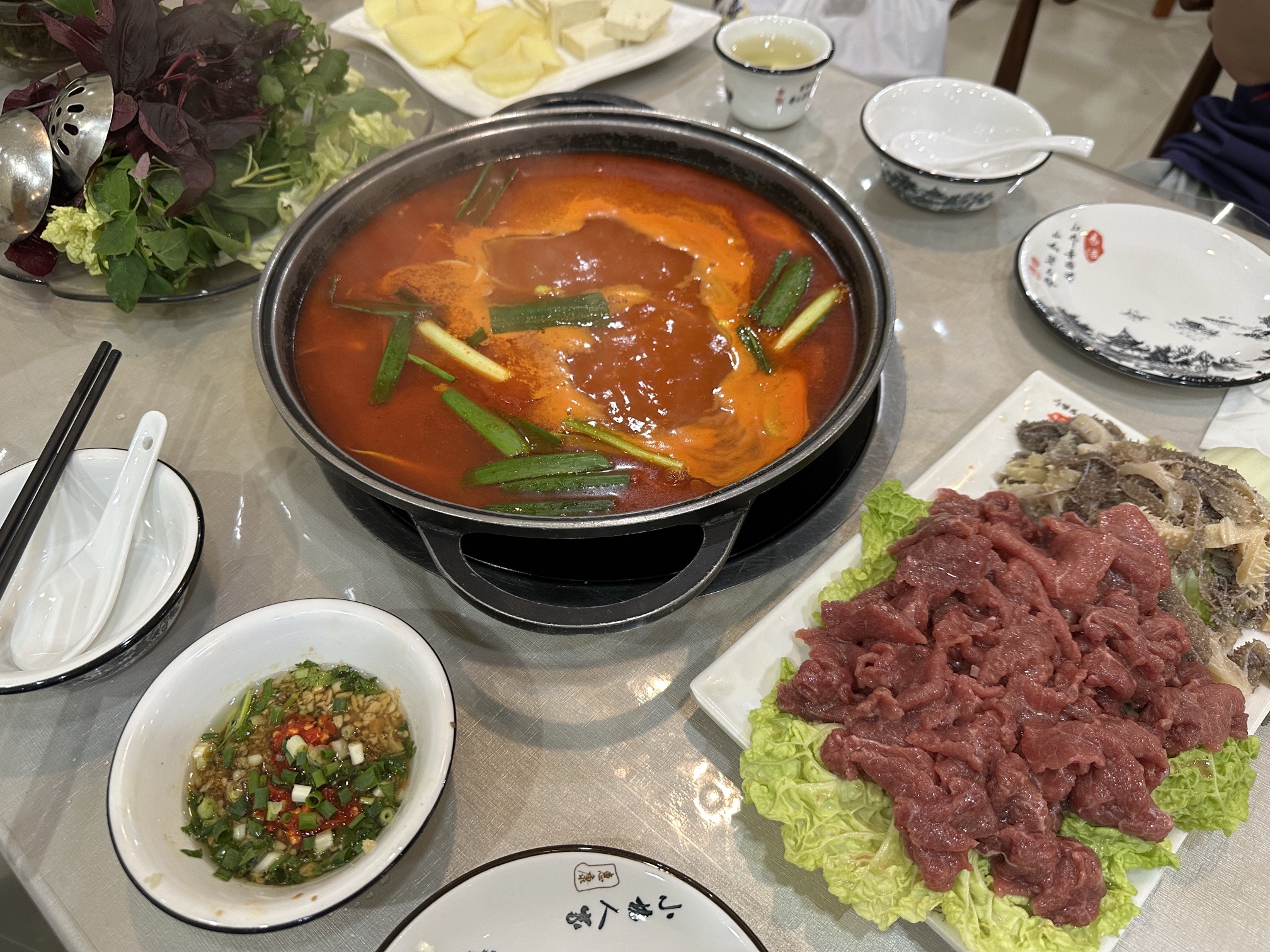 烩佰味土家菜馆