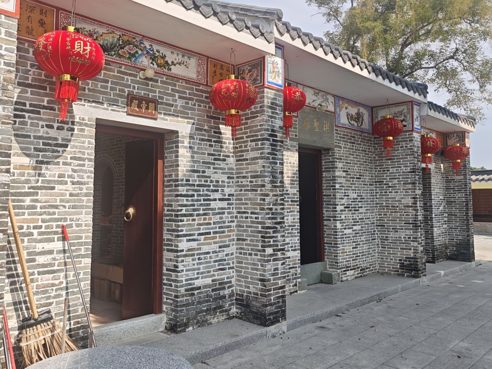 洪圣殿实景照片