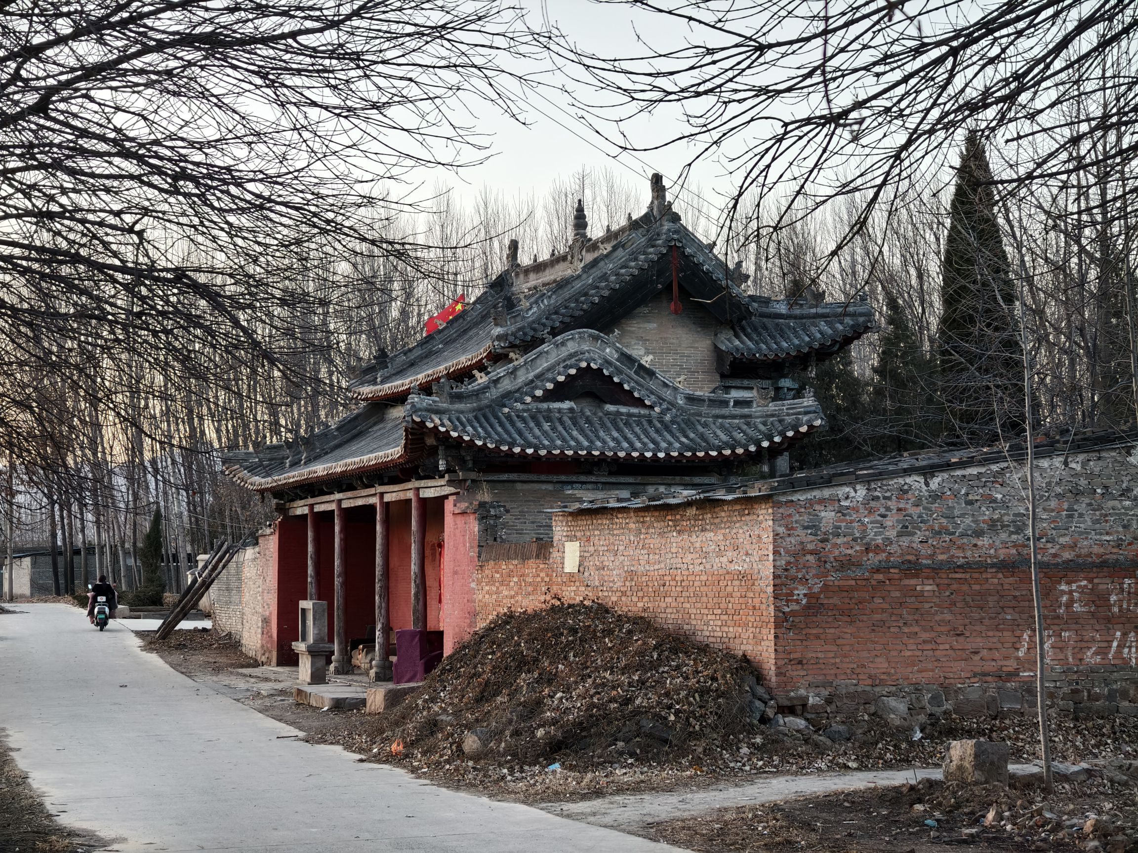 万善汤帝庙实景照片