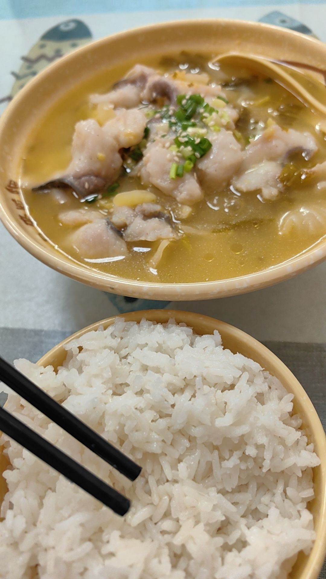 茗鱼坊酸菜鱼米饭