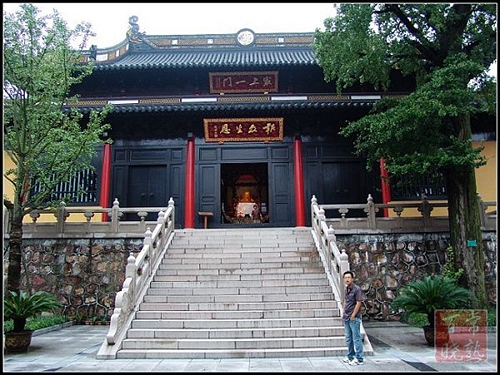 三峰清凉禅寺实景照片