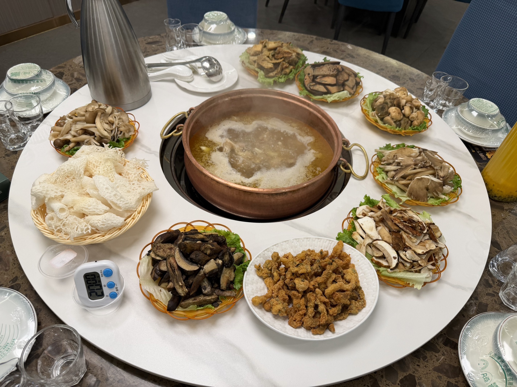 菌海森林野生菌火锅(摩根道店)