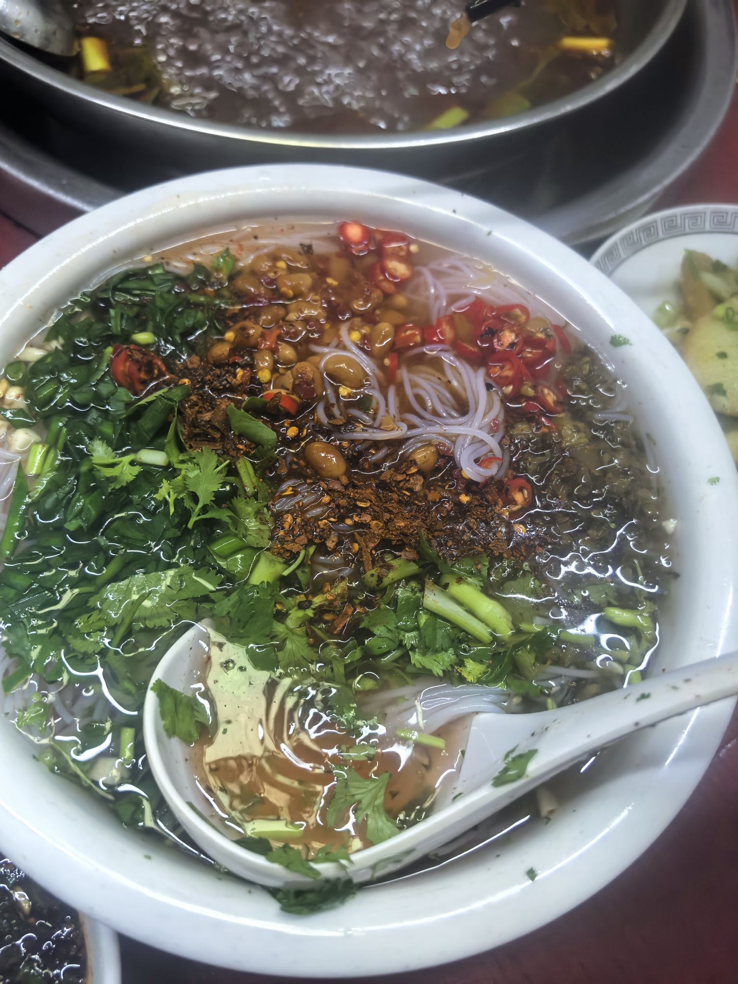 谷多美食(广南店)