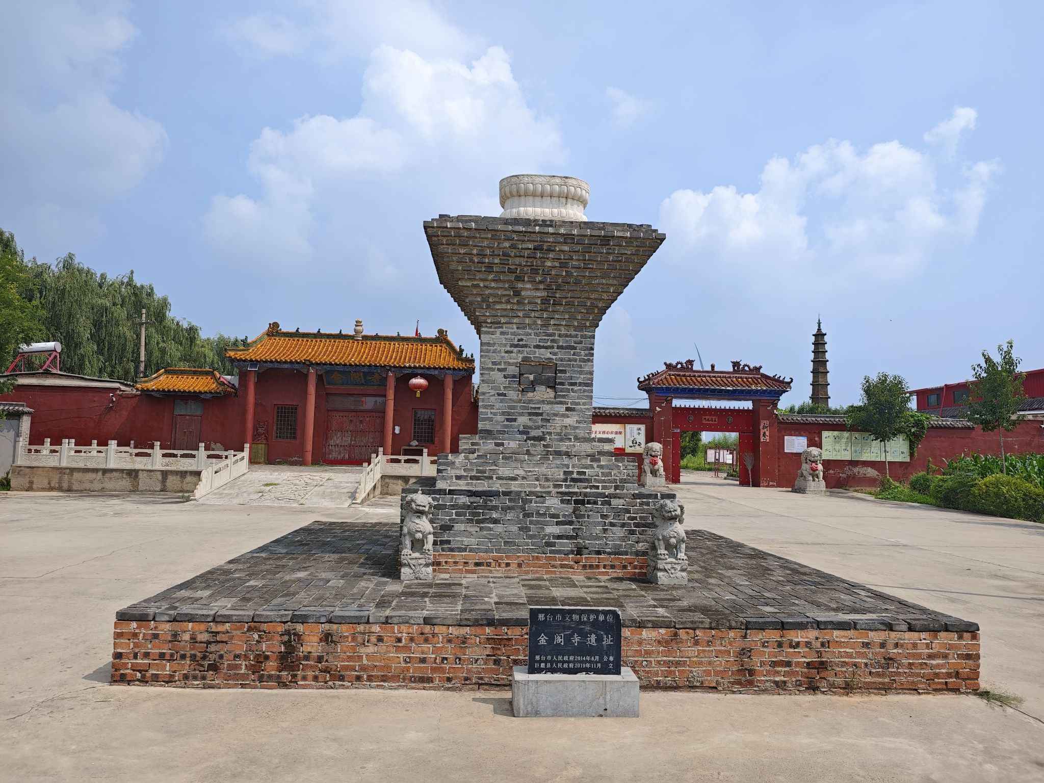 金阁寺实景照片