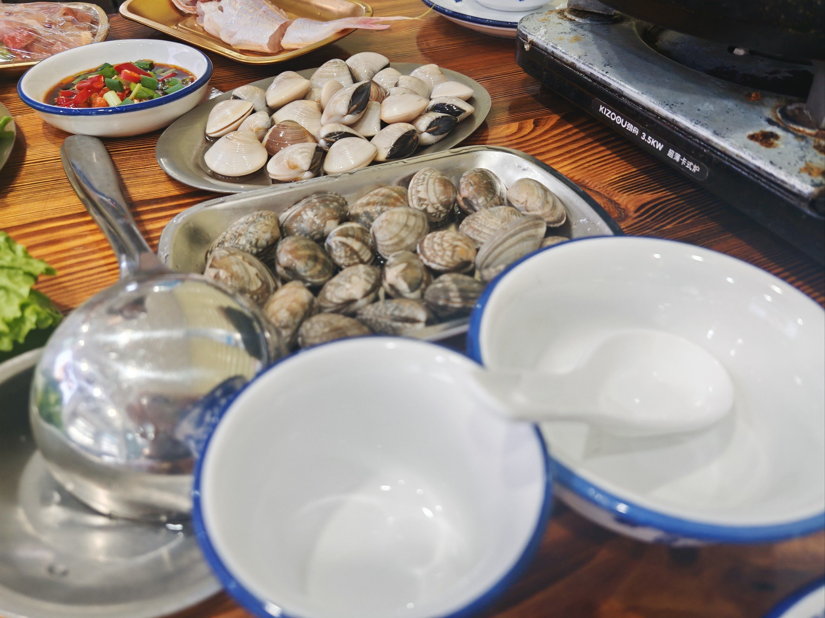 渔满舱·海南特色打边炉(城西店)