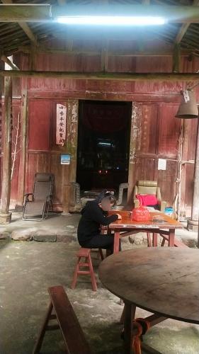 逍遥峰古寺实景照片