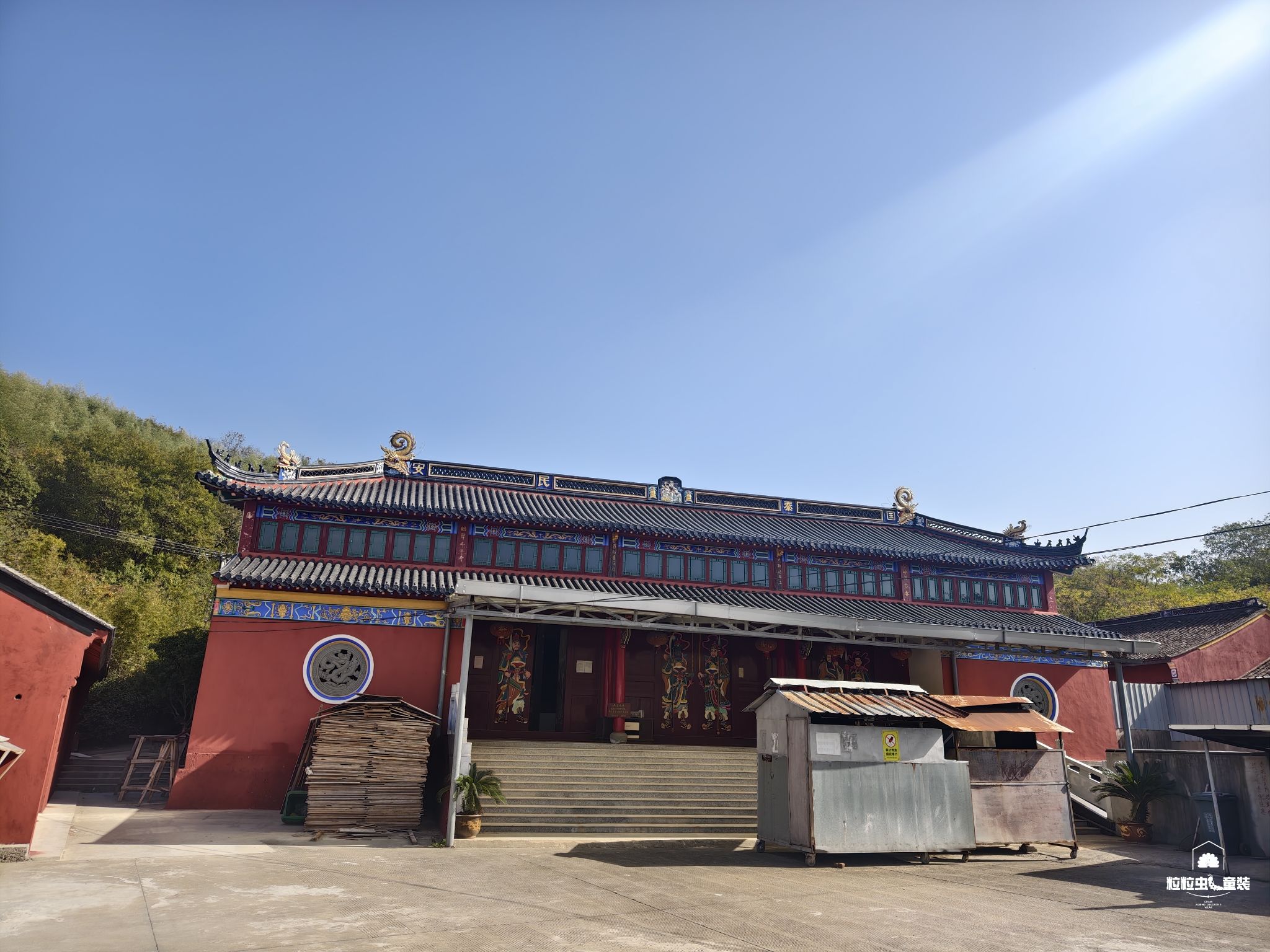 样万塘庙实景照片