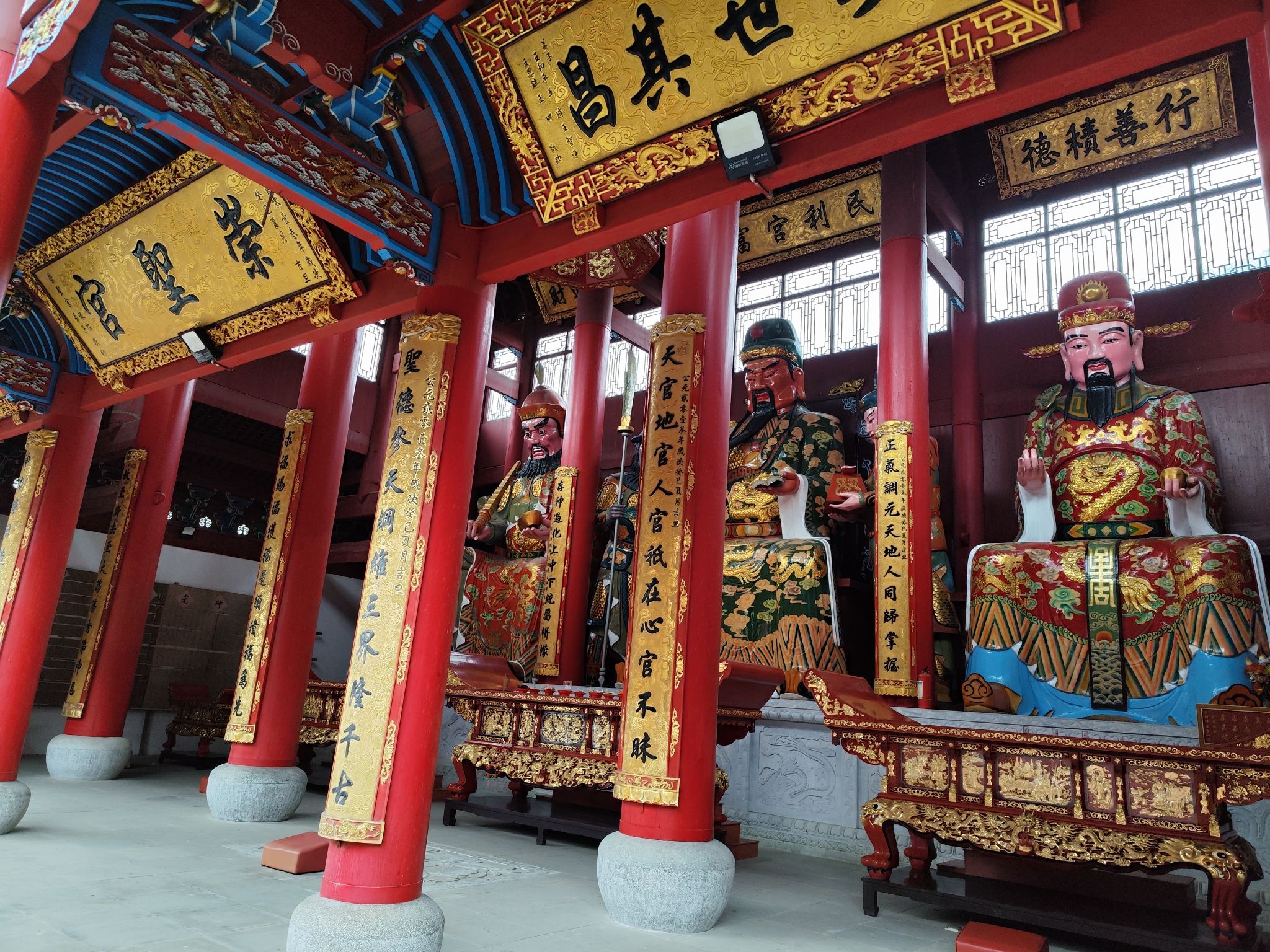 白泉崇圣宫实景照片