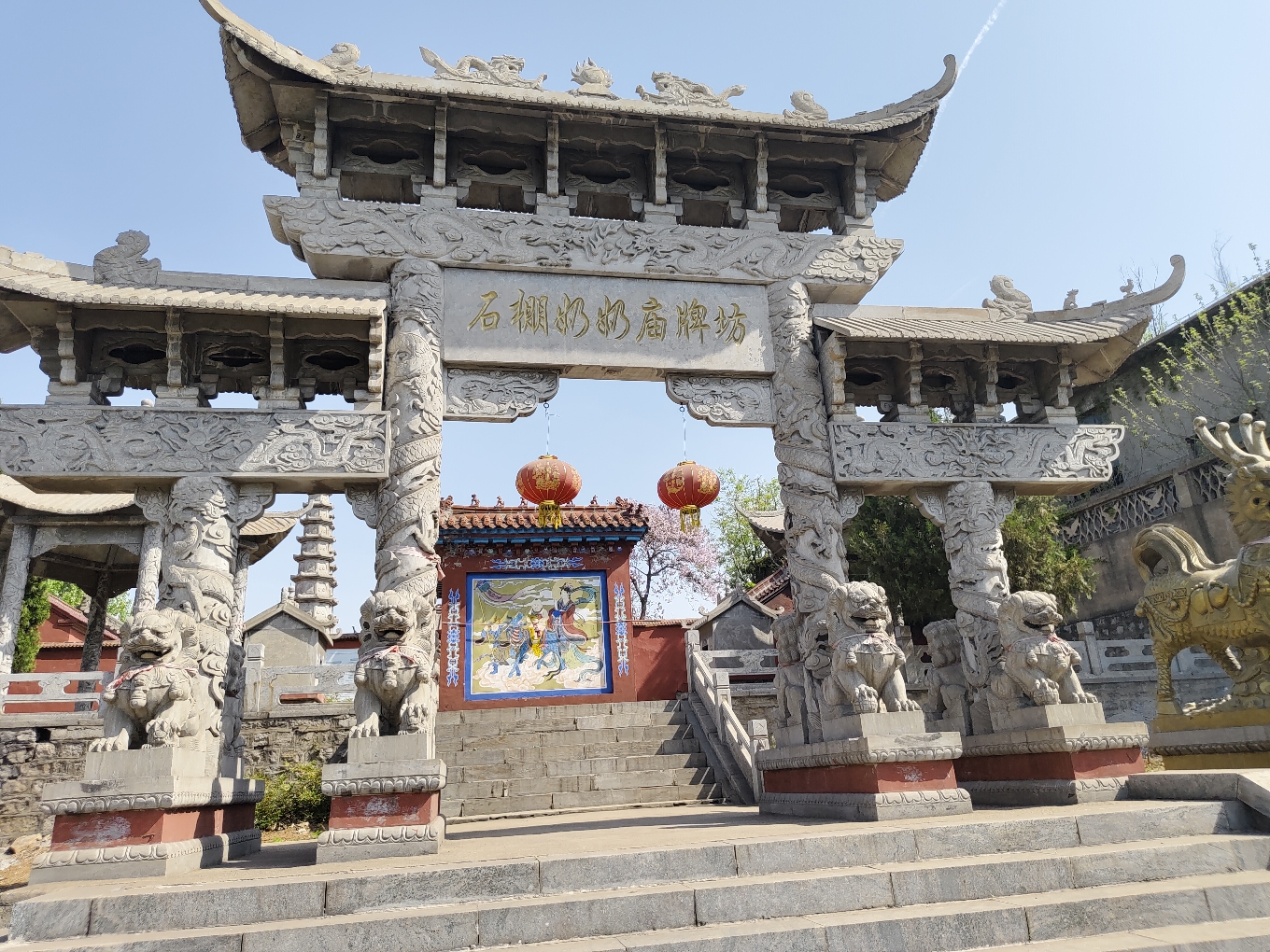 石硼奶奶庙实景照片