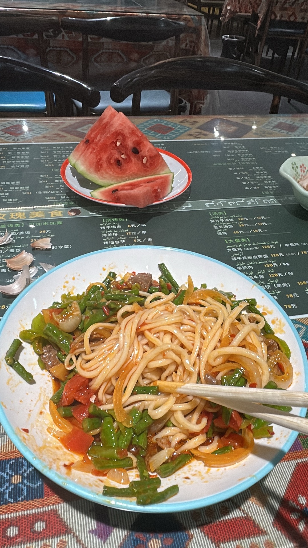 红玫瑰美食(广场店)
