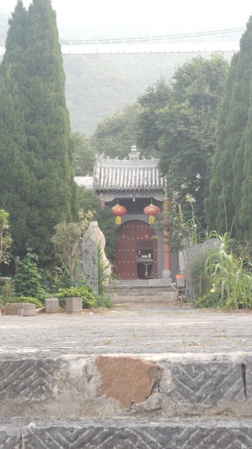 龙泉禅寺-财神殿实景照片