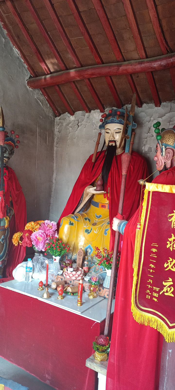 老爷庙灵塔寺实景照片