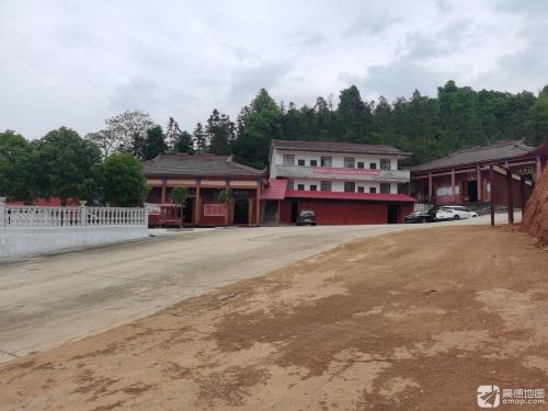 兴华山道观实景照片