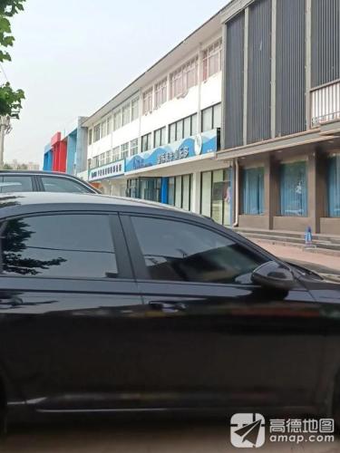 月儿湾国际亲子俱乐部(状元路店)